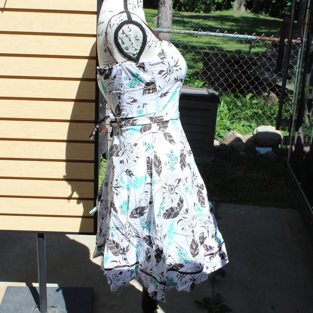 Ruby Rox Cotton Dress - Picture 3 of 10